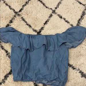 Off the shoulder Frill tee